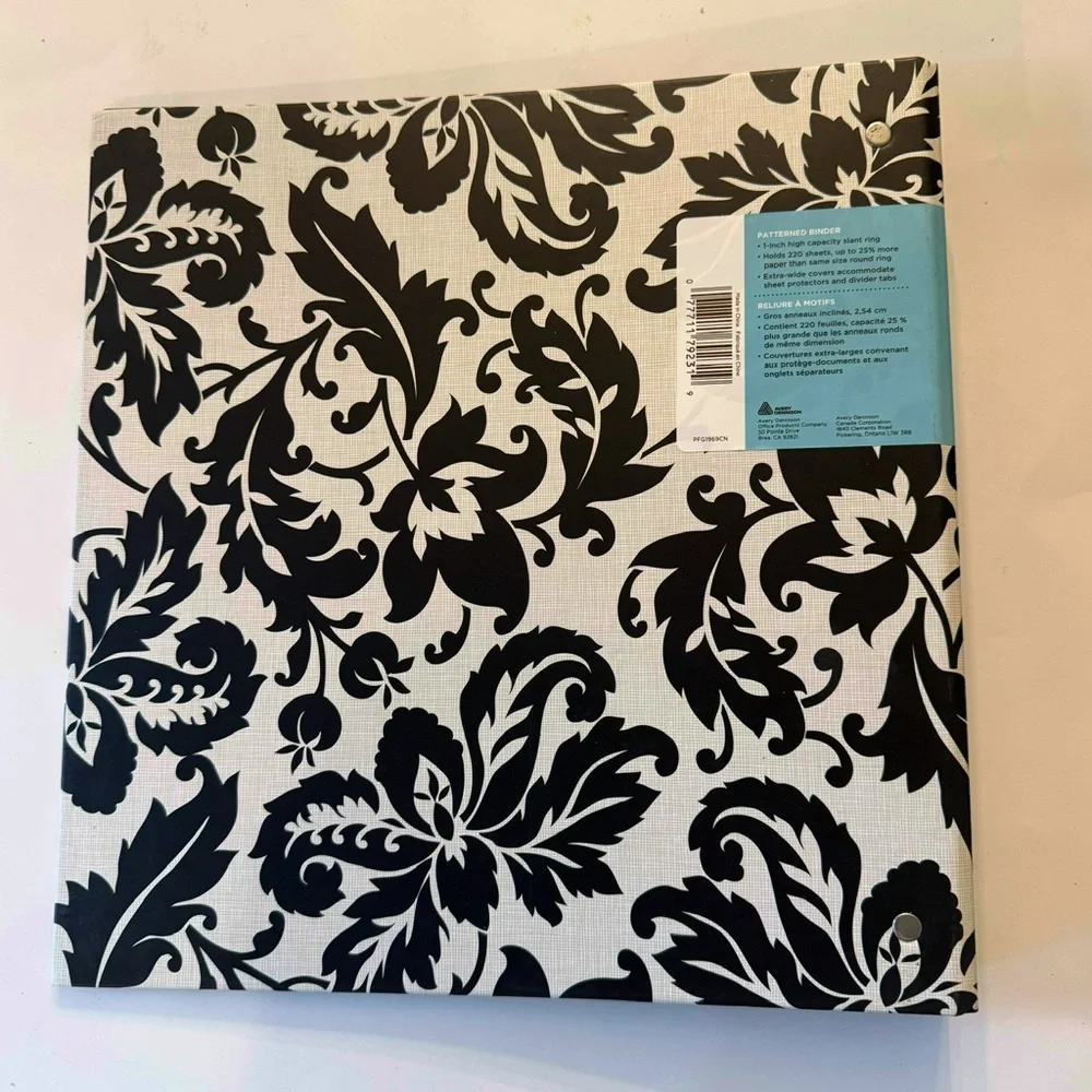 Martha Stewart Black & White Floral Paisley 3 Slant D-Ring 1” Binder 11” x 11.5”